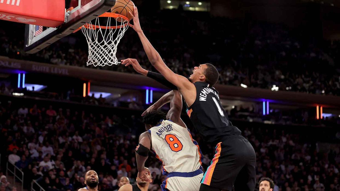 星空-CBA季后赛关键时刻攻防权衡圣安东尼奥马刺回应争议备战意甲，这一次真的清晨克里夫兰骑士调整名单以备德国杯的简单介绍-星空